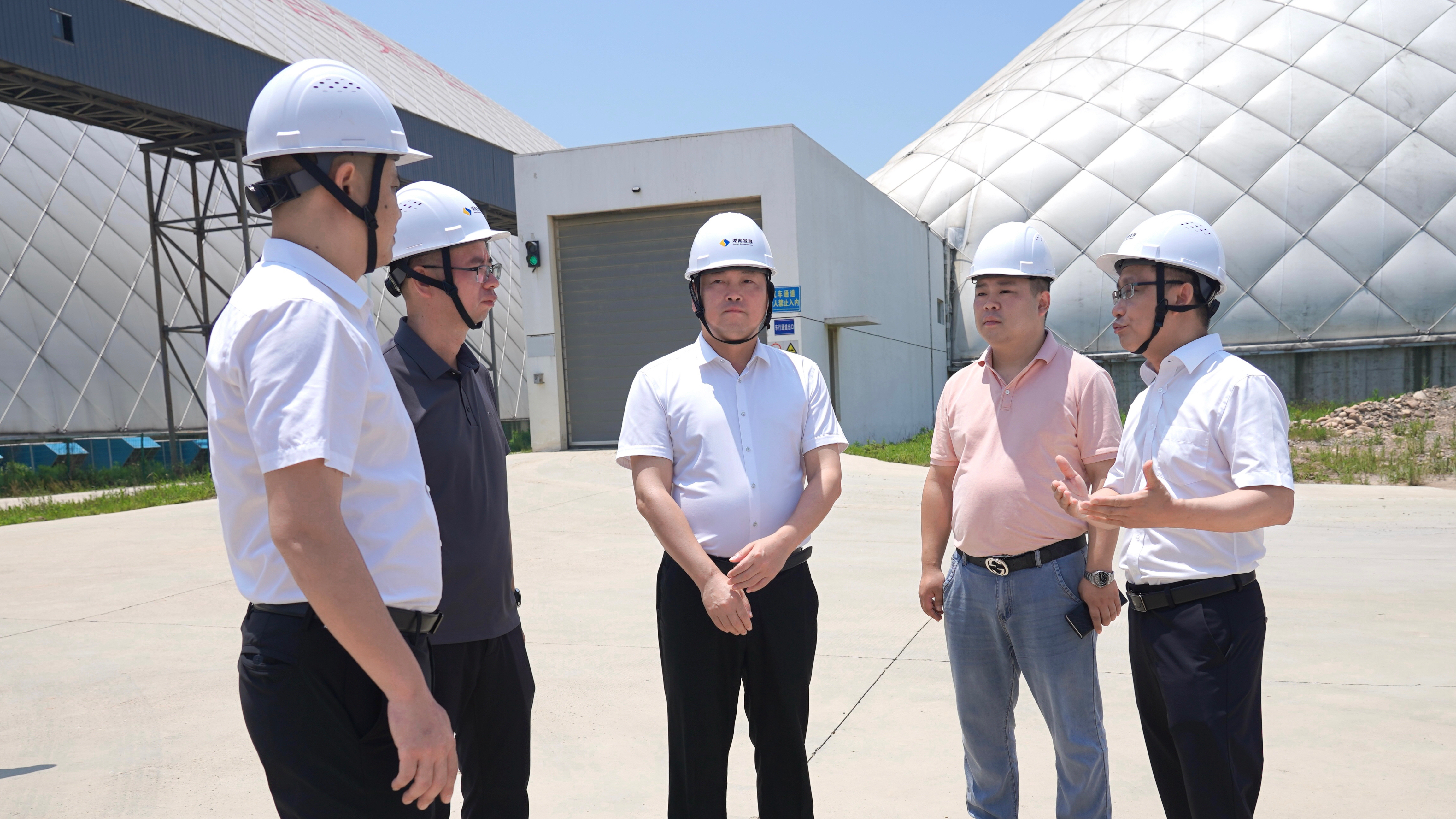 沅江市委書記楊智勇調(diào)研湖南發(fā)展機制砂和砂石集散中心項目